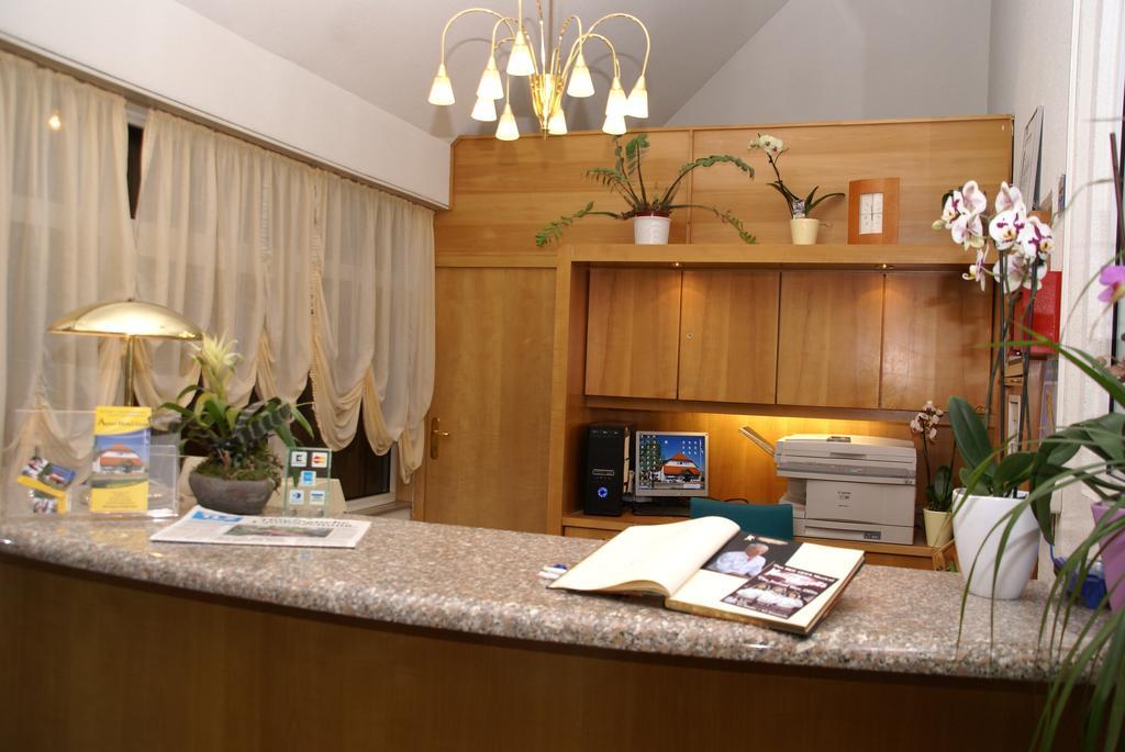 Apart Hotel Gera Esterno foto